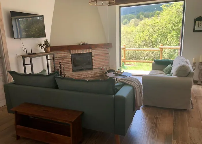 Casa de Férias Casa Naturae Pineda de la Sierra